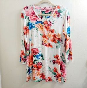 Love Kyla Jaz Top Tunic Floral Print Small